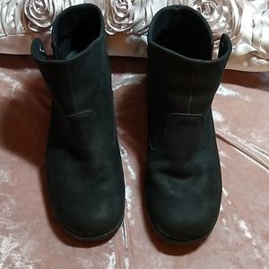 Keen |  Akita Ankle Boots